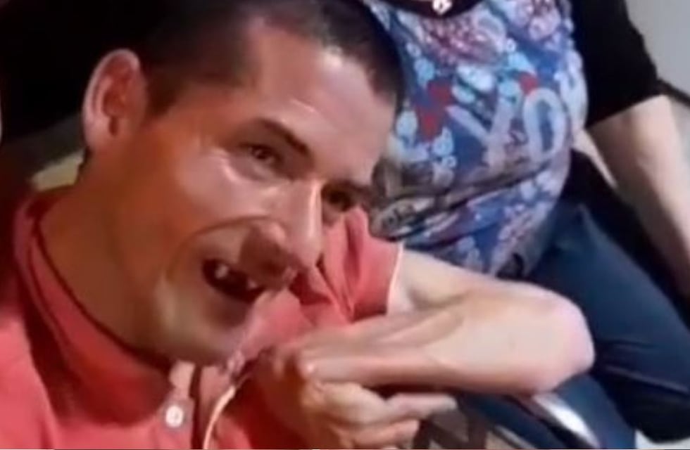 Todos por Gabriel: es de San Luis, tiene parálisis cerebral y necesita comprar una silla de ruedas postural
