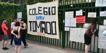 Toma de colegios en Buenos Aires. / Foto: Clarín