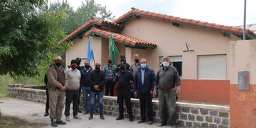 El intendente Sánchez y el secretario de Seguridad, Jorge Cordiglia inauguraron la nueva Comisaría de Reta.