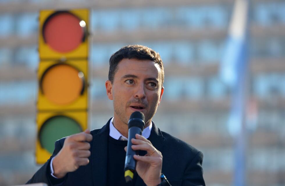 Insultó a De Loredo en un acto en Córdoba y su reclamo se hizo viral: “Aguante Passerini la con%^&”