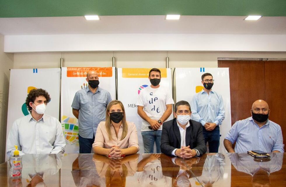 Marcolini presentó a los nuevos funcionarios y avisó: “Vamos a gobernar con aquellos de estrecha confianza”