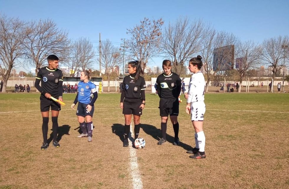 En Buenos Aires, el femenino de Talleres venció a Quilmes por 2 a 0