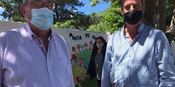 Así es la cábala que involucra a una chalina blanca de Miguel Lunghi en Tandil