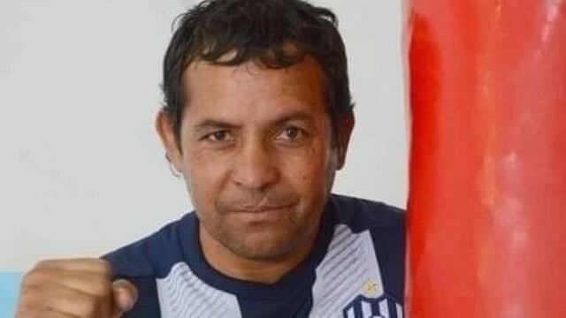 Peleo este catamarqueño por el título Intercontinental Mosca de la OMB en 2003,