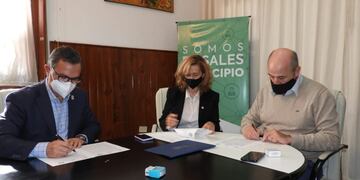 El Municipio, la UPSO y el INTI firmaron convenio para que el Instituto atienda en Punta Alta