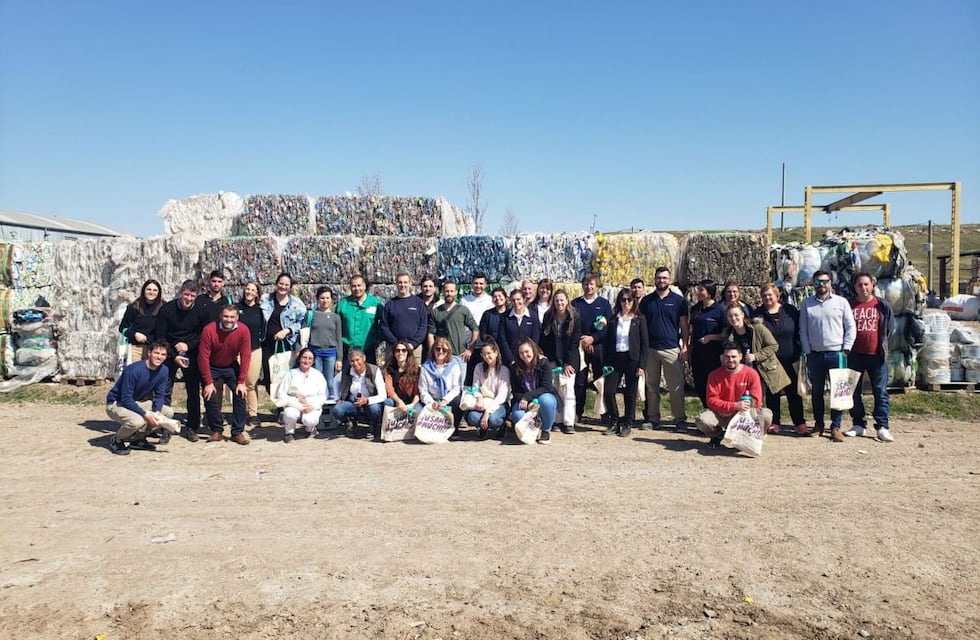 Una docena de instituciones visitaron el Complejo Ambiental