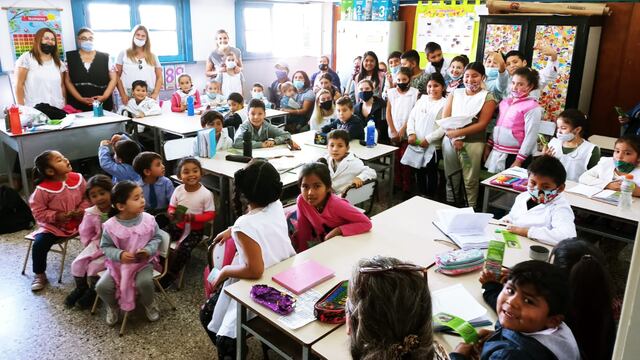 Charla de Gestión Ambiental en la Escuela Rural N º20