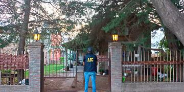 El domicilio ya había sido allanado en otra ocasión por causas ligadas a extorsiones y balaceras.