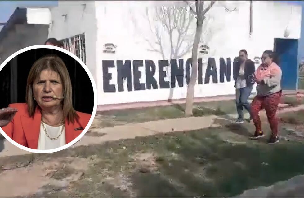 Tenso momento: Patricia Bullrich quiso recorrer el barrio Emerenciano y vecinas no la dejaron pasar