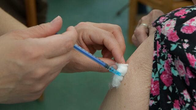 El Ministerio de Salud informó que hasta la fecha en Mendoza se registraron 163.185 casos positivos confirmados Covid-19. Orlando Pelichotti/Los Andes