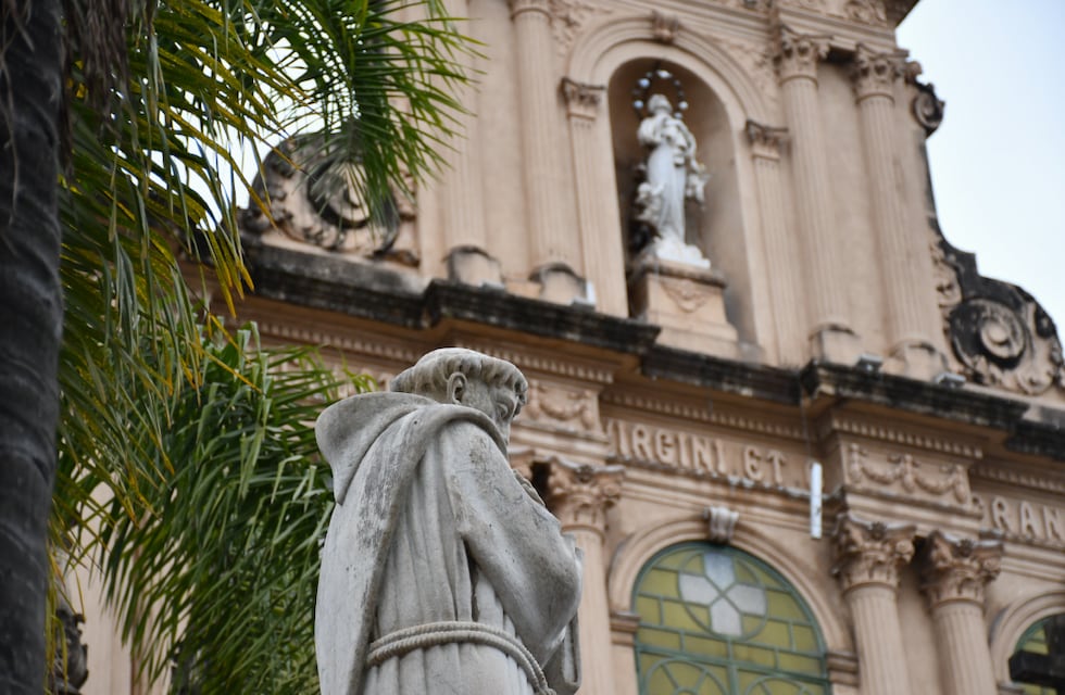 “Ya no hace falta salir a buscar a la gente, viene sola a rezar”, dicen los franciscanos en Jujuy