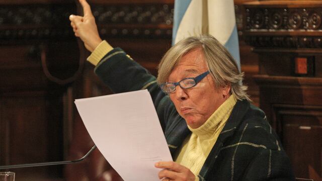 El experimentado e icónico actor de teatro regresa a nuestra provincia para presentar por primera vez "Habla Marica". Fue distinguido especialmente desde Maipú.