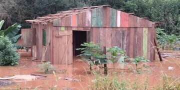 Estado de alerta en El Soberbio por crecida del río Uruguay: se analizan evacuaciones.