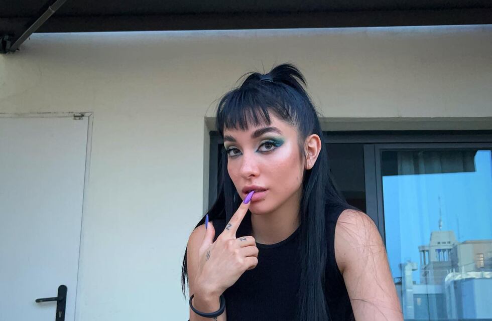 María Becerra mostró las 10 cosas esenciales sin las que no puede vivir