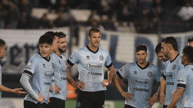 Belgrano le lleva 9 puntos a sus perseguidores, con 21 en juego hasta el final del torneo (Federico López Claro / La Voz).