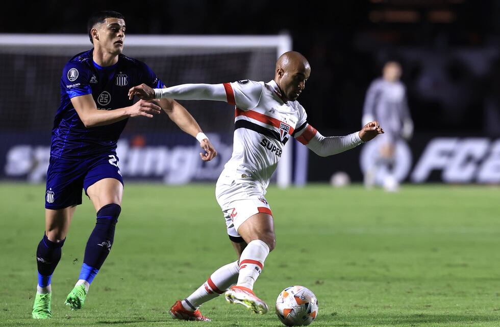 Talleres pidió penal a Sosa ante San Pablo y Guido Herrera tuvo una fuerte discusión en el cierre del primer tiempo