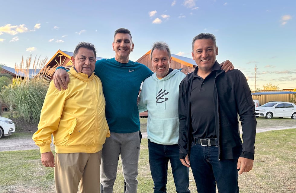 “Beto” Lema un boliviano que se formó en Ferro junto Leon Najdudel estuvo en el Maxi Básquet de Paraná