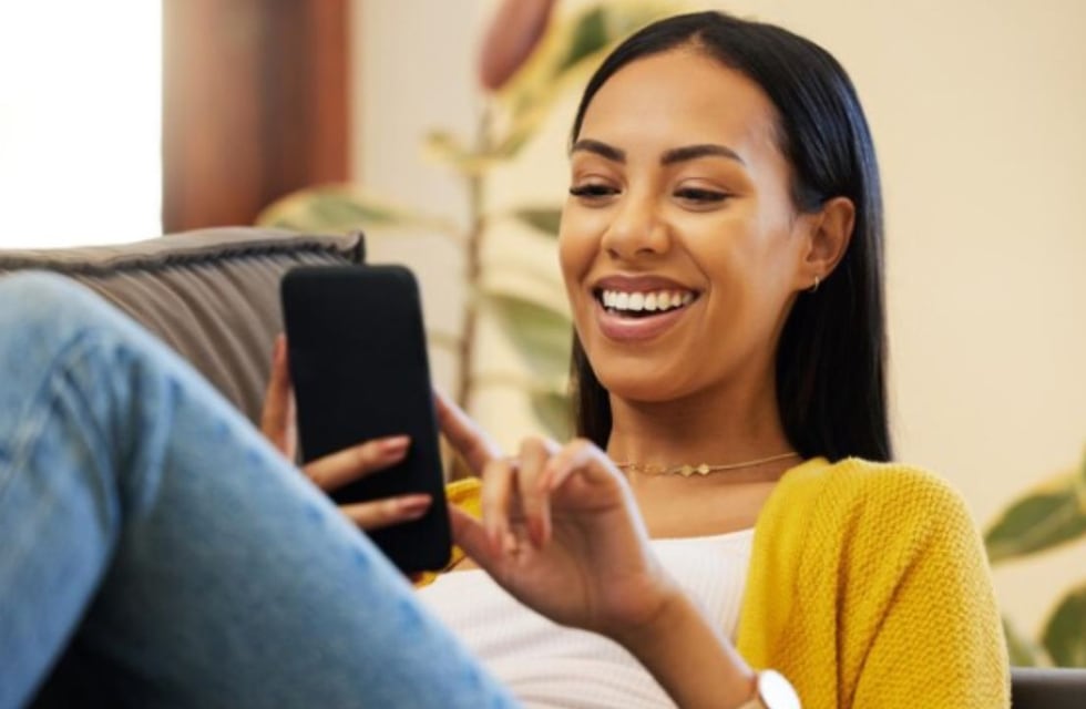 Una psicóloga explica la importancia de enviar memes: “Le demostrás al otro que existís”