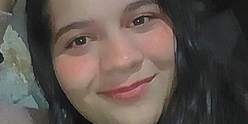 La menor tiene tez morocha, contextura física robusta, mide 1,60 de altura aproximadamente, tiene ojos marrones y cabellos largos negros.