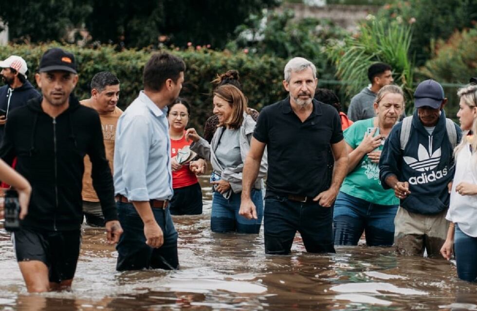 Frigerio estuvo en Gualeguay recorriendo los barrios afectados por la inundación
