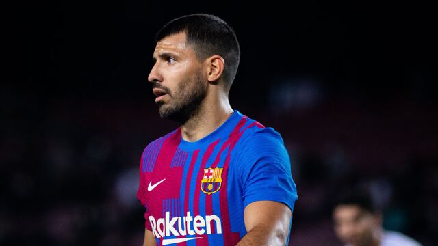 "El Kun" Agüero será sometido a un procedimiento en los próximos tres meses por la arritma detectada en el último partido. (@FCBarcelona_es)