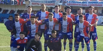 Rosario goleó a Pacífico de Bahía Blanca y quedó tercero. (Foto: Futbol de Punta).