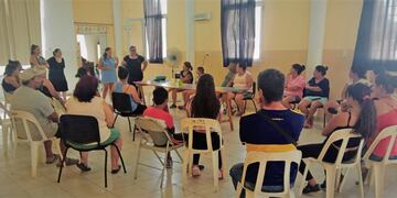 Reunión con familias por el Programa Bicentenario Inclusión Educativa en Rafaela