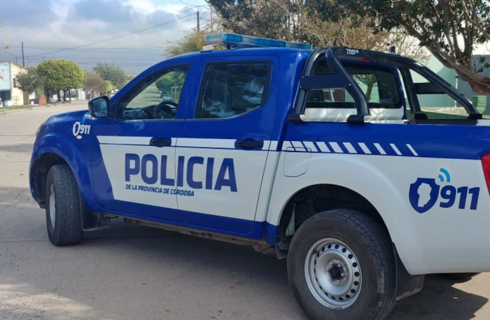 Escándalo en Carlos Paz: un policía detenido por su presunta complicidad en el asalto a jubilados
