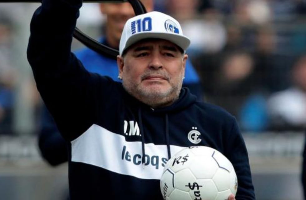 Así es la lujosa mansión de Maradona dónde vivió en Dubai: playa privada, siete baños y enorme pileta