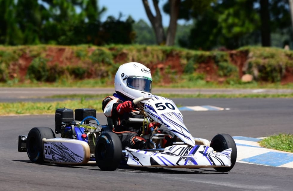 Regresó el Campeonato Misionero de Karting en Pista a Oberá