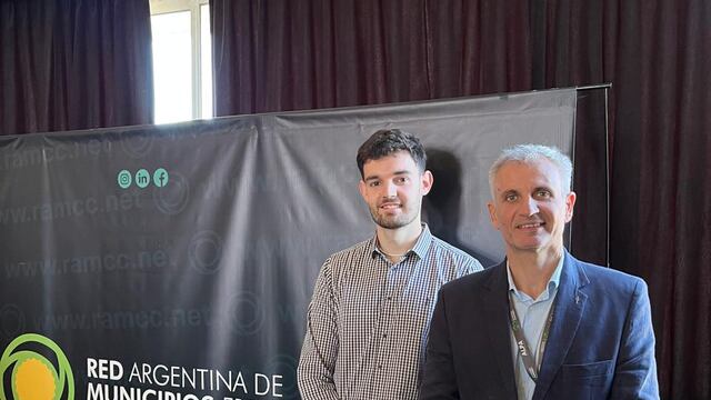 El director del Instituto para el Desarrollo Sustentable de Rafaela, Enrique Sofietti, participó del 1º Encuentro de Economías Sostenibles en la Estación Fluvial de Rosario.