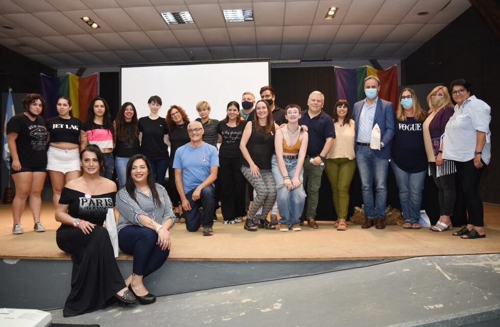 El Consejo de Diversidad Municipal organizó una charla con autoridades de ATTA y del Gobierno Provincial