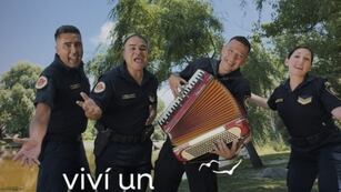 La Policía de Córdoba lo hizo de nuevo y la rompió al ritmo de Q' Lokura.