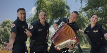 La Policía de Córdoba lo hizo de nuevo y la rompió al ritmo de Q' Lokura.