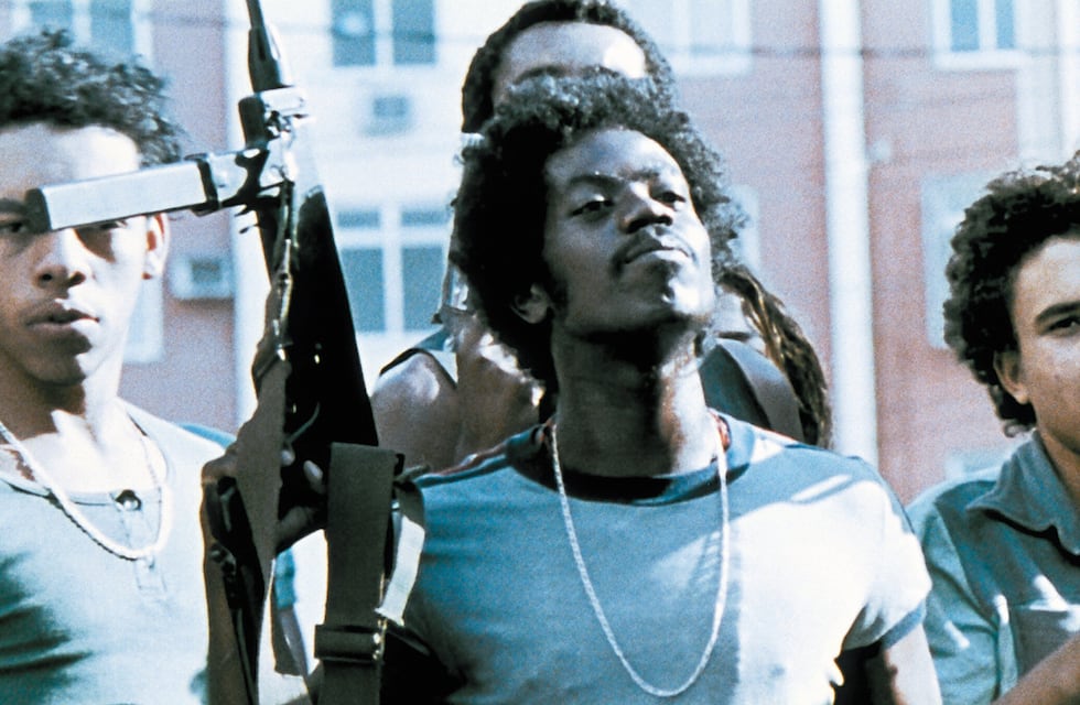 Dónde ver y de qué trata Ciudad de Dios, la película brasileña que adelantó la violencia narco en Río de Janeiro