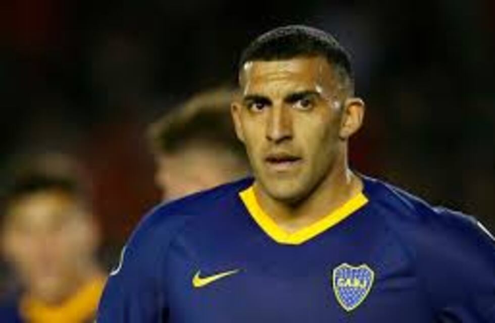 Vinculan a Wanchope Ábila con una fiesta clandestina en su barrio