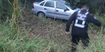 Siniestro vial en Campo Ramón: despistó con su automóvil y resultó ileso.