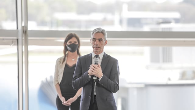 Mario Meoni falleció en un accidente vial. (Clarín).