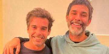 Mariano Martínez junto a Nicolás Cabré.