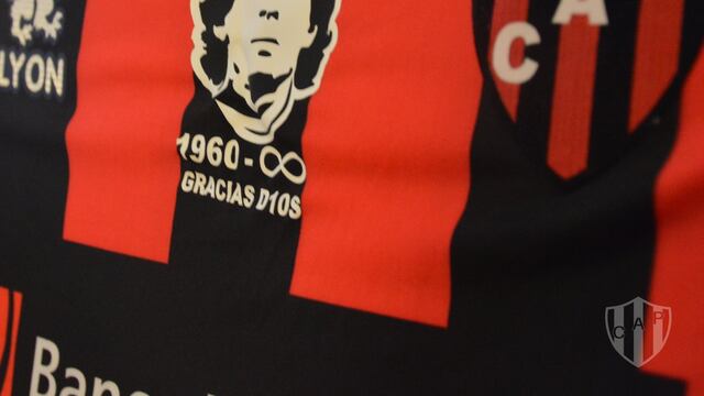 Camiseta que usará Patronato en su partido frente a Huracán