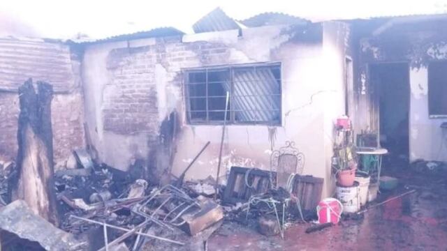 Posadas: un incendio consumió por completo una vivienda.