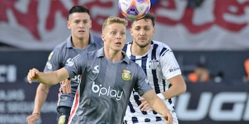 Talleres no pudo ante Estudiantes. Le faltó gol y peso ofensivo, pese al esfuerzo de Francisco Pizzini (Fotobaires).