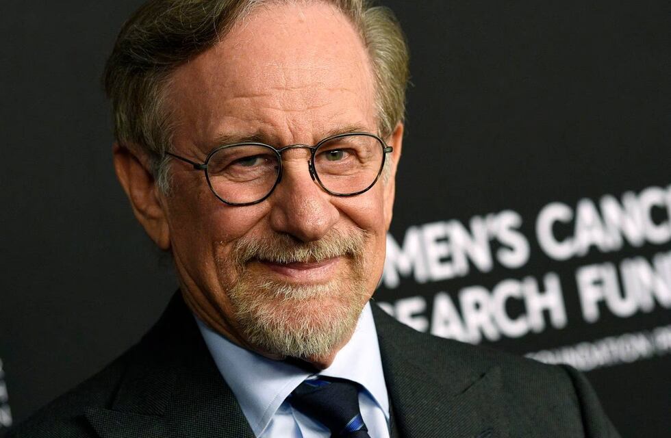 Steven Spielberg en contra del gobierno de los Estados Unidos: “Algo está pasando... que no se nos revela”