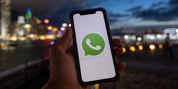 Una nueva estafa por WhatsApp prende el alerta: con una llamada pueden robarte la cuenta.