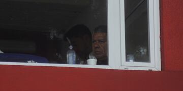 El presidente de AFA, Claudio Chiqui Tapia, en el encuentro entre Barracas Central y Talleres (Federico López Claro / La Voz).