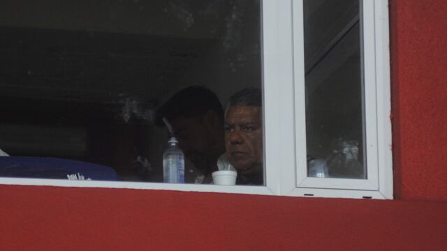 El presidente de AFA, Claudio Chiqui Tapia, en el encuentro entre Barracas Central y Talleres (Federico López Claro / La Voz).