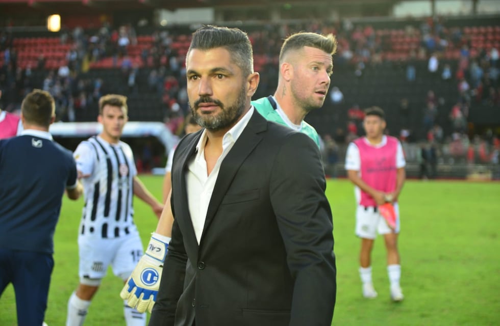 Talleres retomará el esquema con Alan Franco de doble cinco, para la visita a Estudiantes