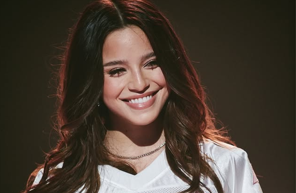 La impactante presentación de Emilia Mernes en los Premios Juventud que se robó todas las miradas