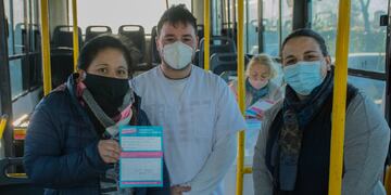 43 azuleños recibieron la primera dosis en el vacunatorio móvil