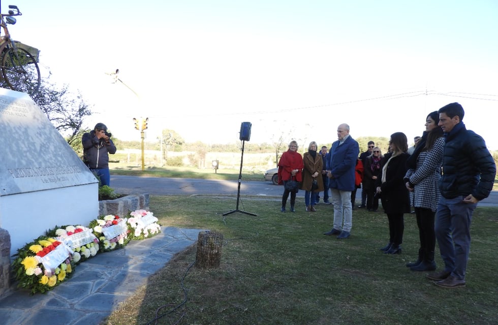 “La política no puede castigar más a quienes ofrecen y generan fuentes de trabajo”